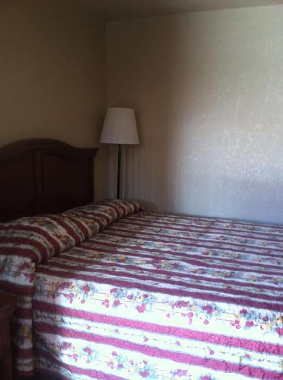 White Mountain Motel Springerville Exterior photo